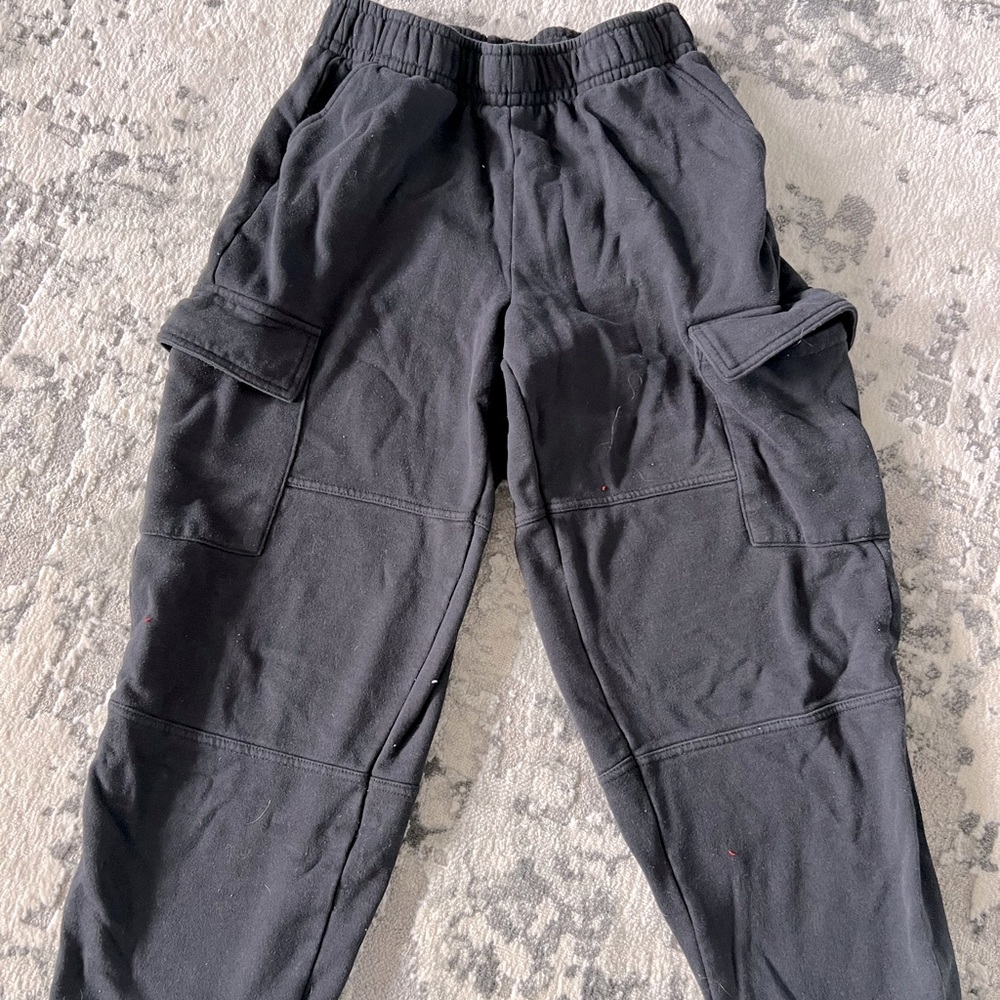 Womens cargo sweatpants with synched ankles from PacSun